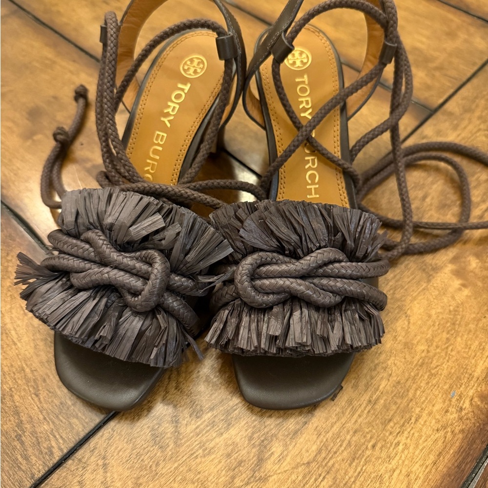 Rare - Tory Burch Brown Heels